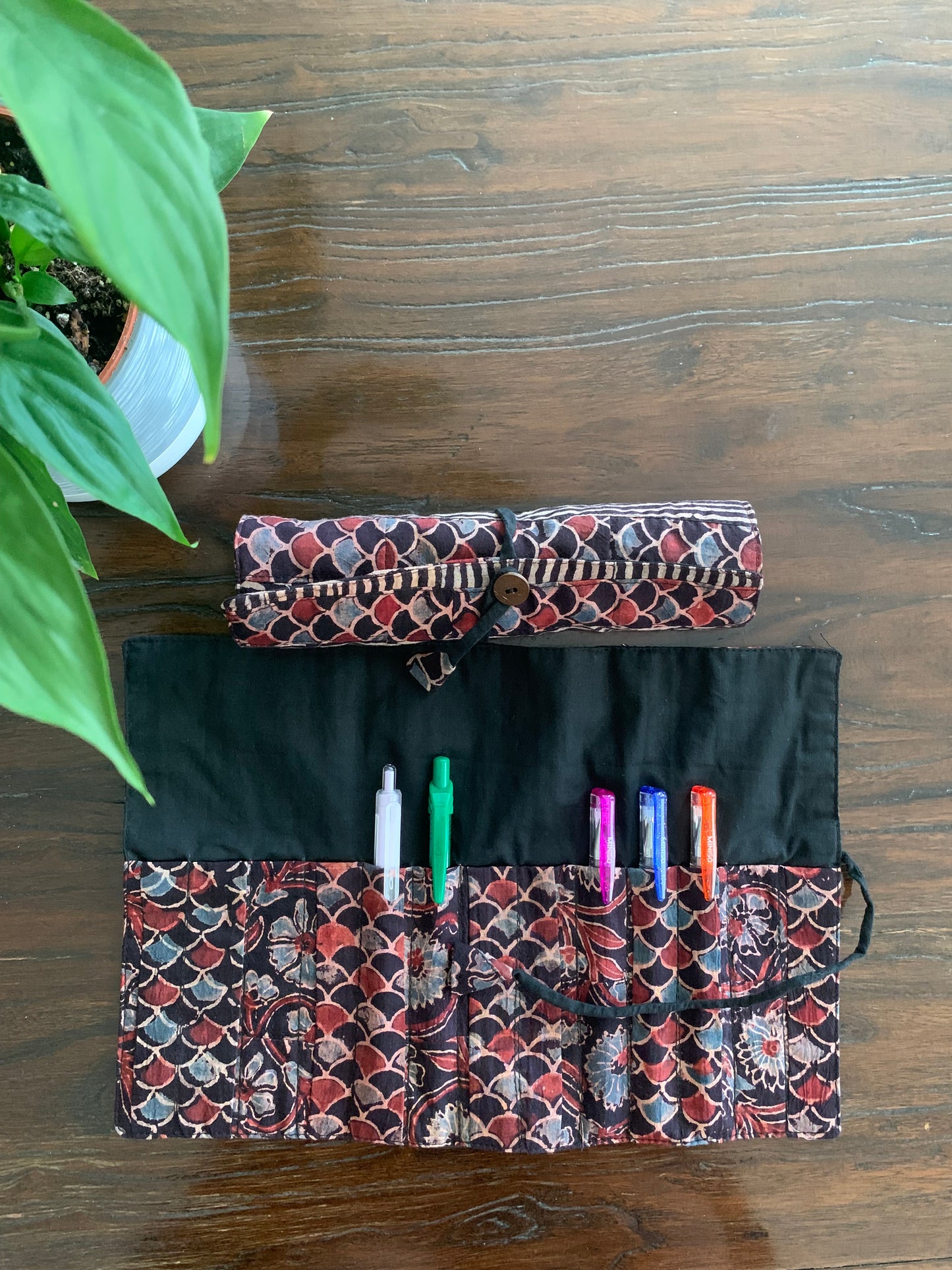 Roll up organizer