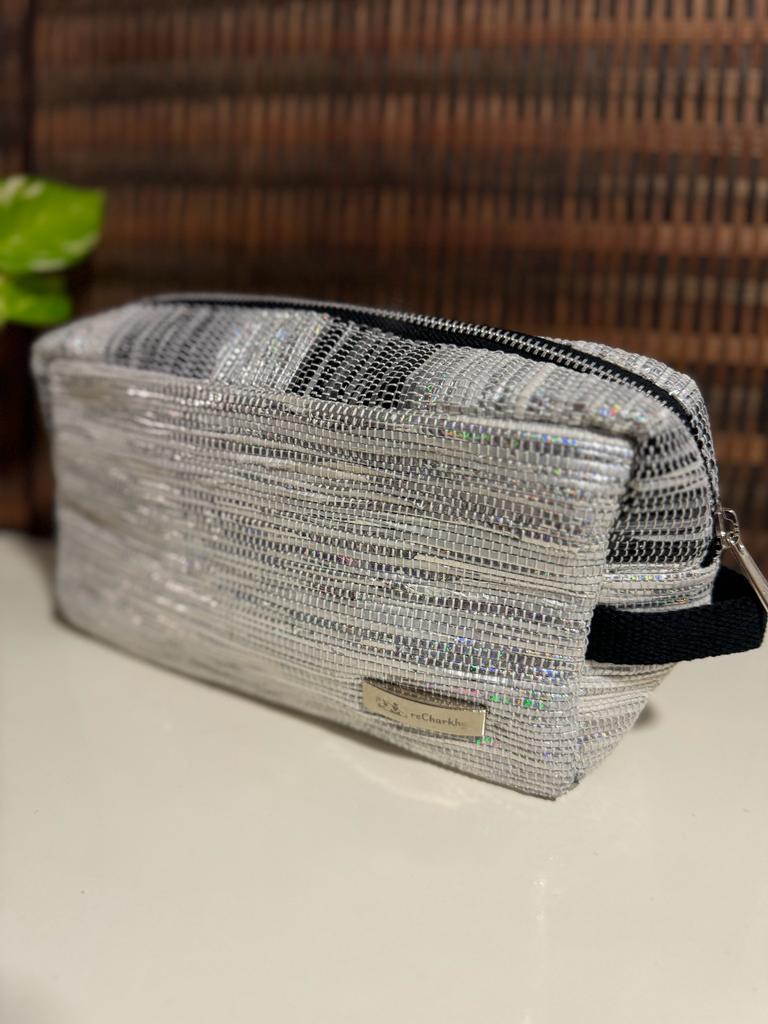 Travel pouch